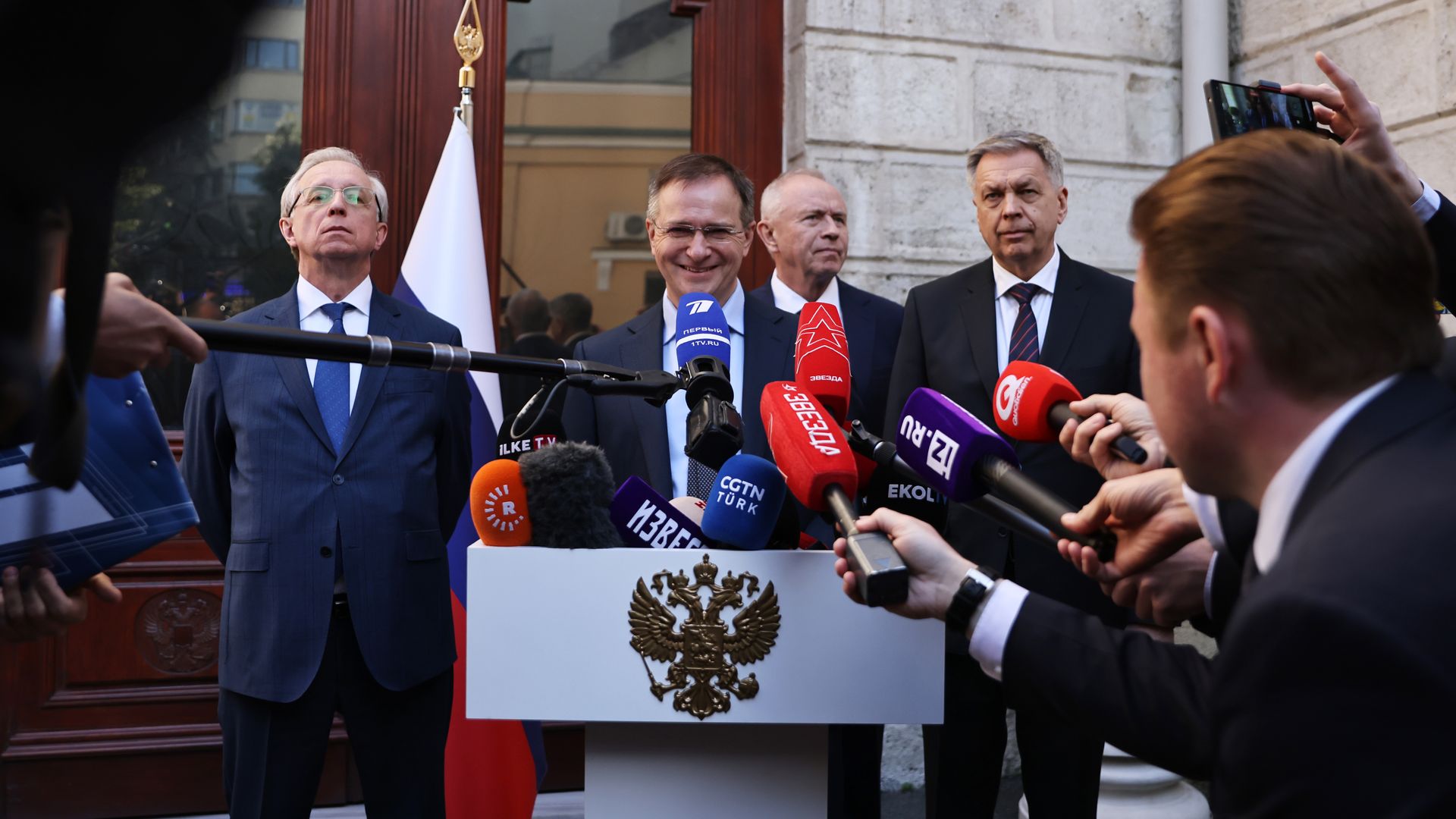 Russia and Ukraine far apart on ceasefire in first meeting in 3 years