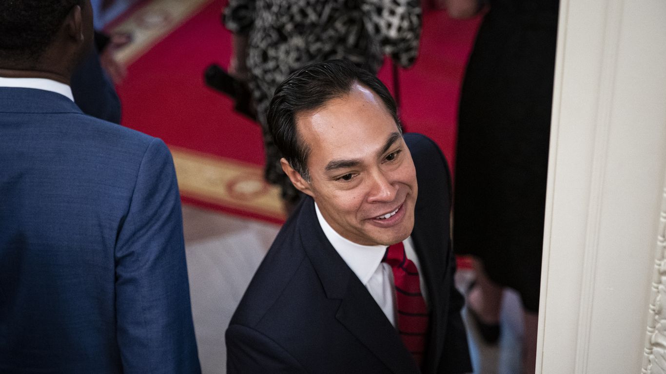 Julián Castro named new CEO of the Latino Community Foundation