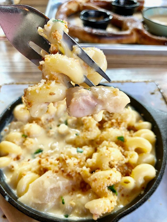 mac-and-cheese-at-legion-brewing-southpark