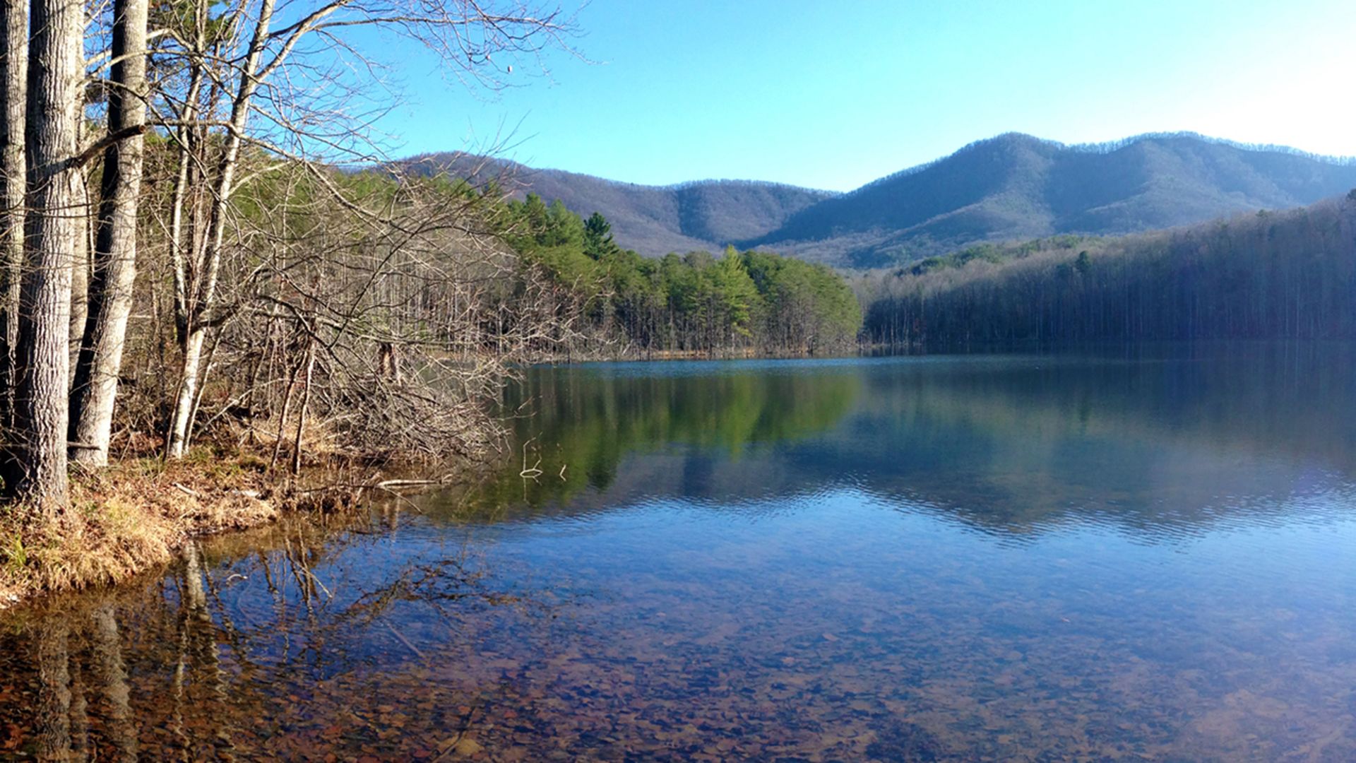 South Mountains State Park view of a lake with the mountains in the background.