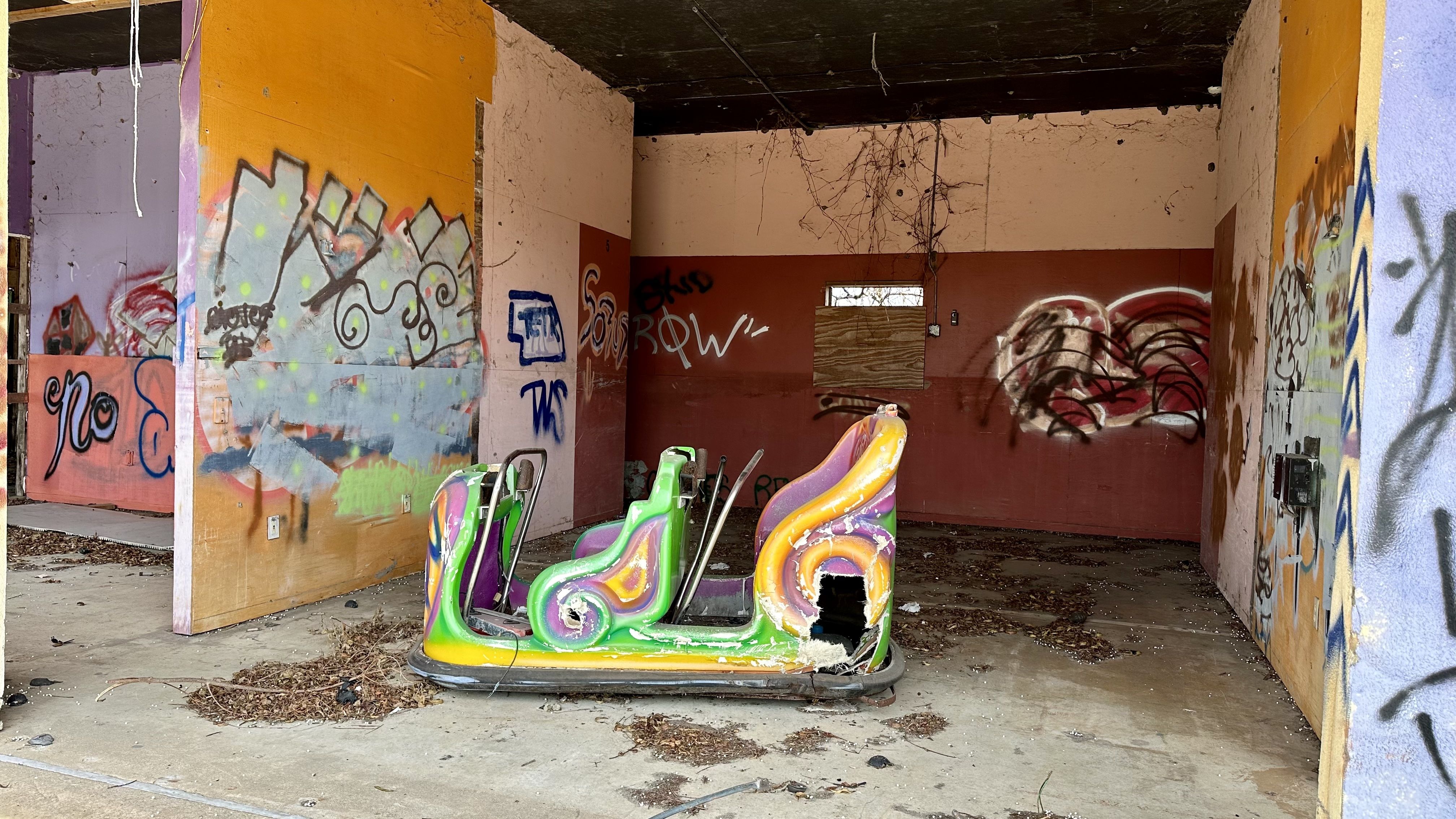 Photo shows a ride cart.