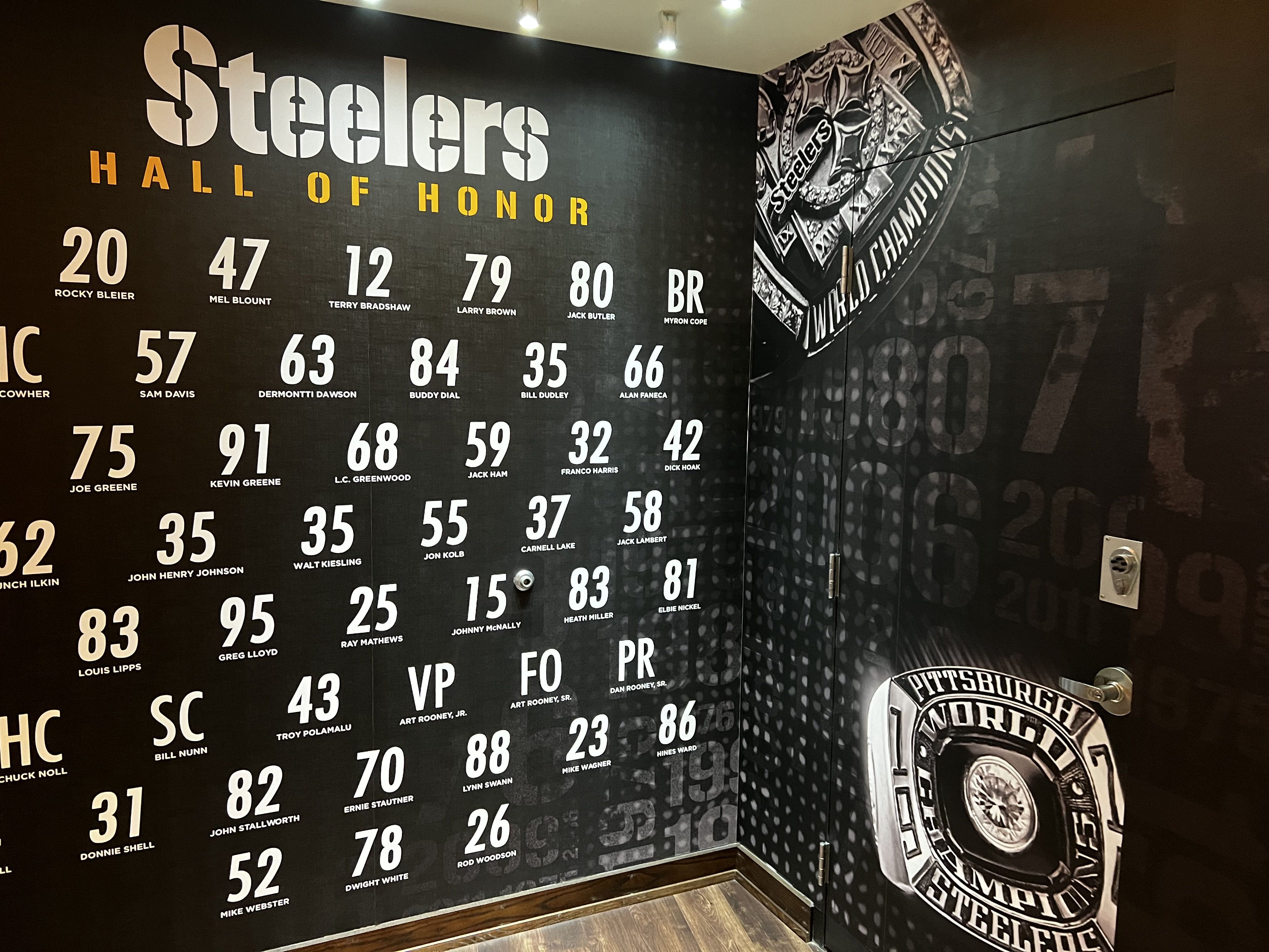 Hall of honor at Steelers exhibit. 