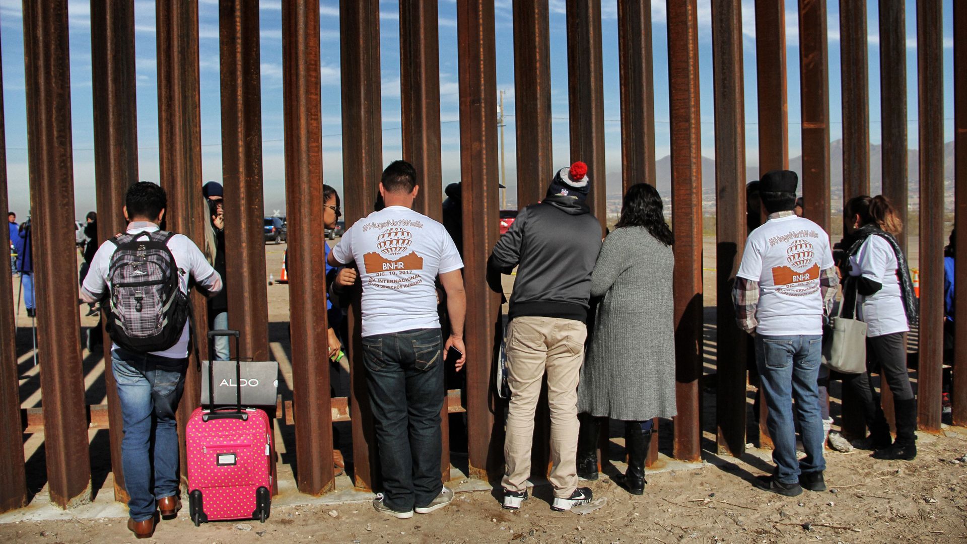 Border wall