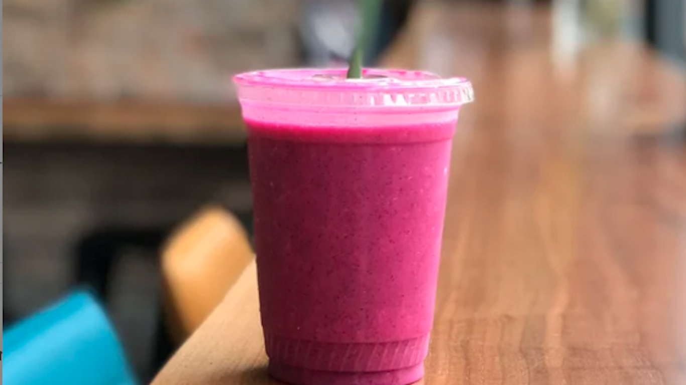 Locals guide to best Chicago smoothies Axios Chicago