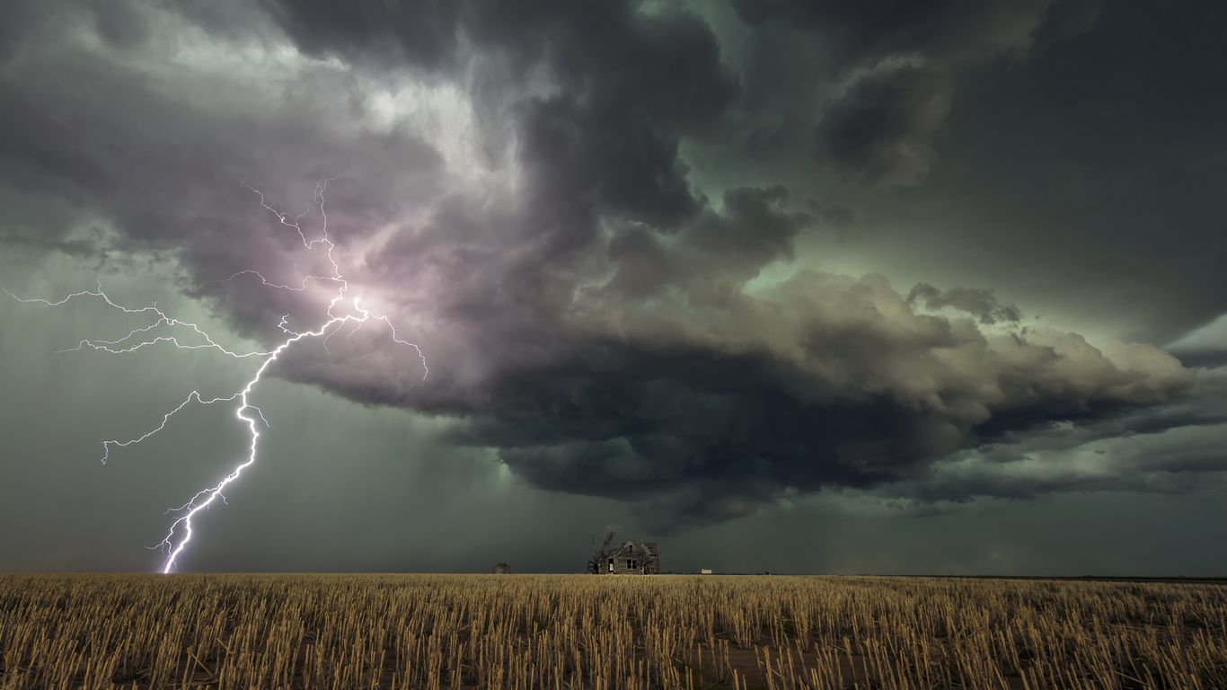 Why Oklahoma didn't see more big tornadoes after dire warnings