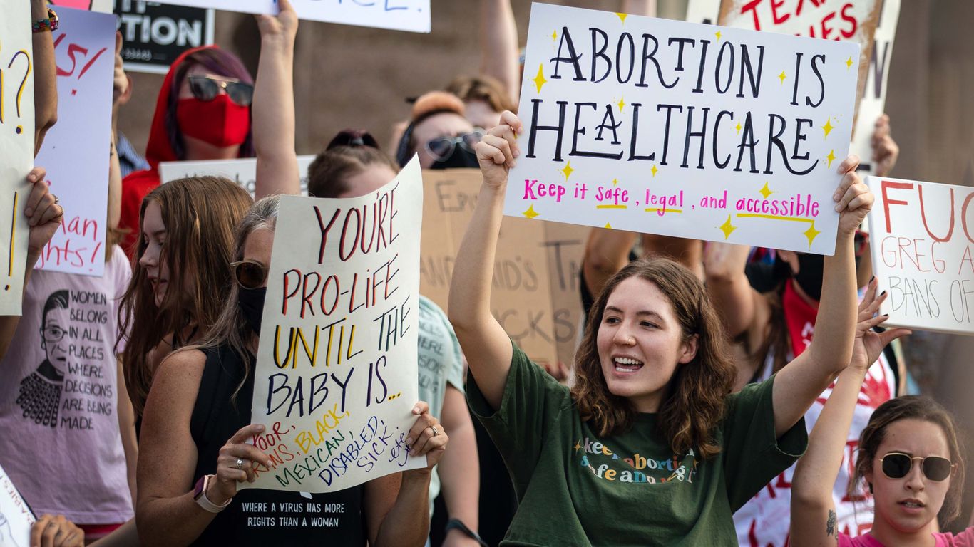 Texas district attorney to drop murder charge against woman for “self-induced abortion” – Axios