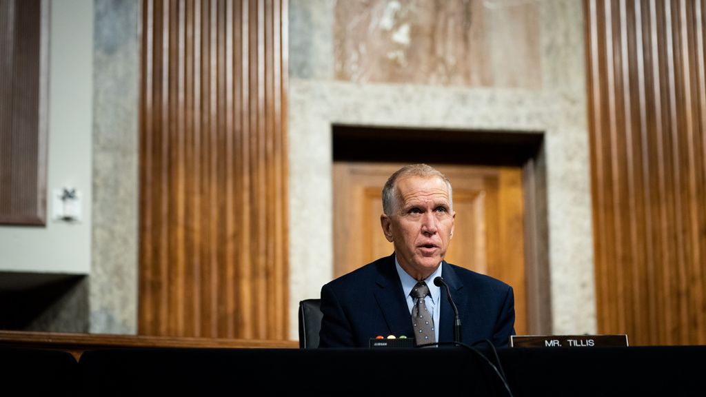 Sen. Thom Tillis Says He “fell Short” By Not Wearing Mask At Trump's ...