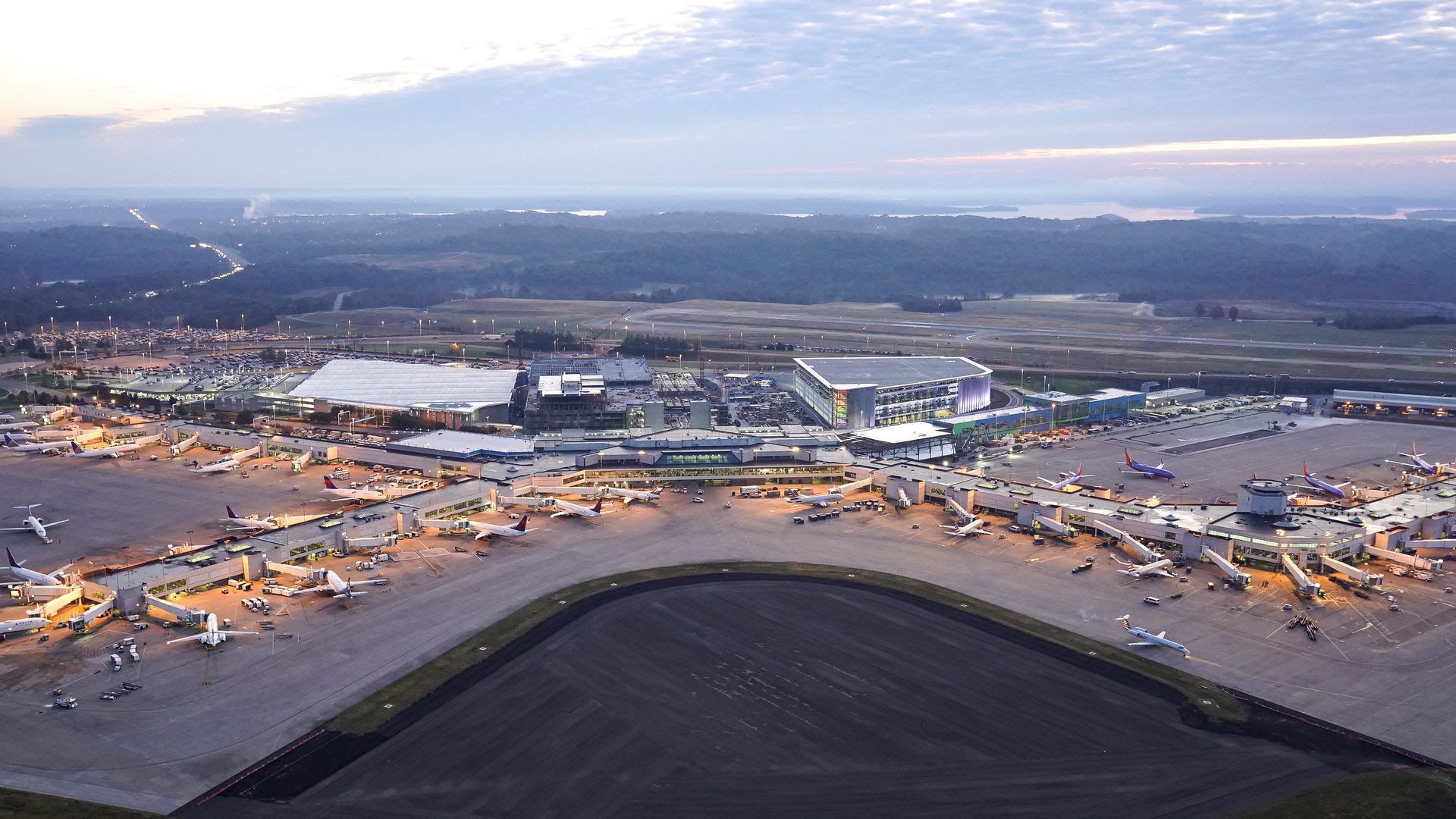 An aerial shot of the Nashville International Airport