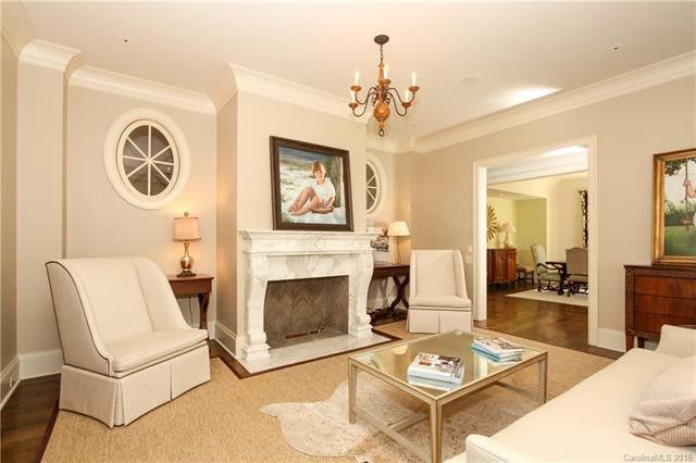 1119 Granville Road formal living room