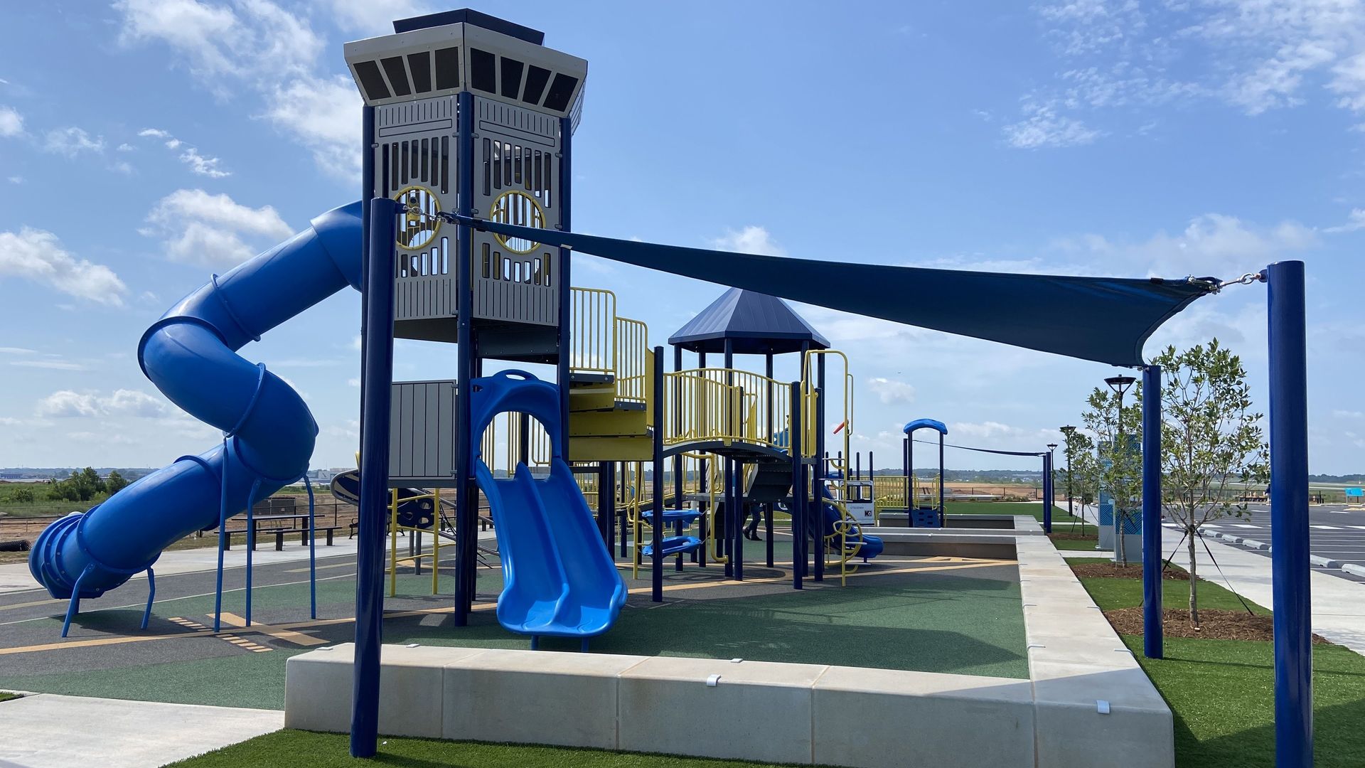 airport overlook CLT