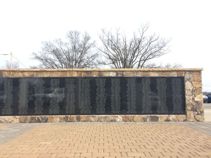 veteran's monument cornelius