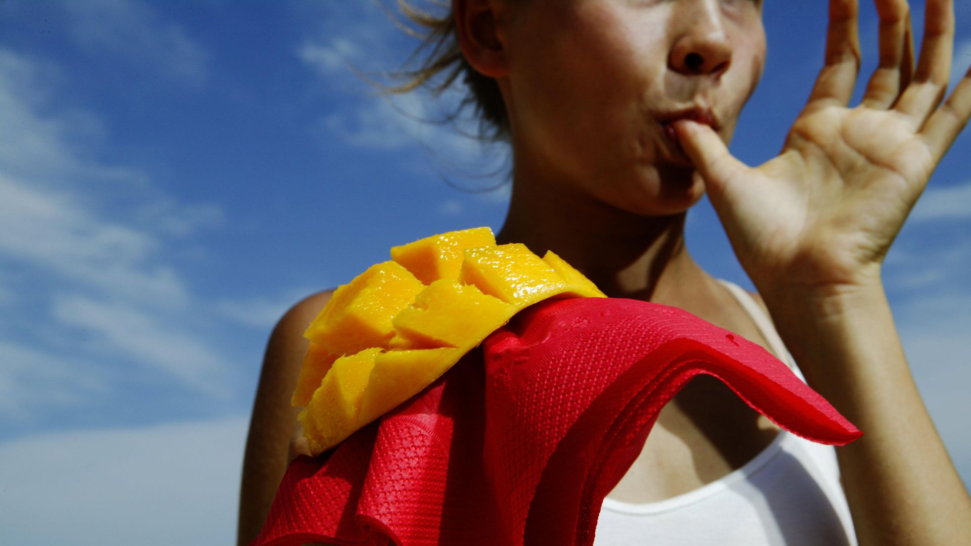 (AUSTRALIA OUT) Generic young girl eating a mango, 20 January 2005. AFR GENERIC Picture by ANDREW QUILTY (Photo by Fairfax Media via Getty Images via Getty Images)