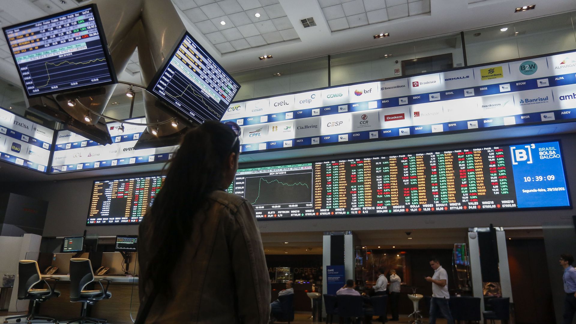Picture taken at Sao Paulo's Stocks Exchange (Bovespa) headquarters in downtown Sao Paulo, Brazil on October 29, 2018. 