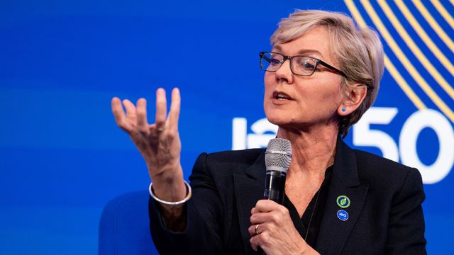 John Podesta, Jennifer Granholm, Rep. Levin discuss clean energy