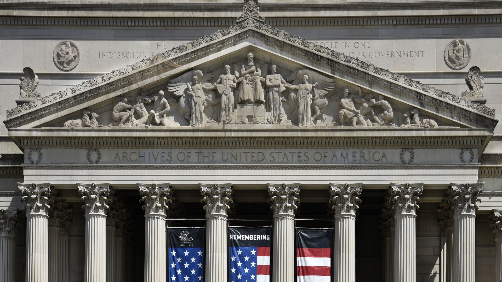 he National Archives Building, opened in 1935, is the original headquarters of the National Archives and Records Administration