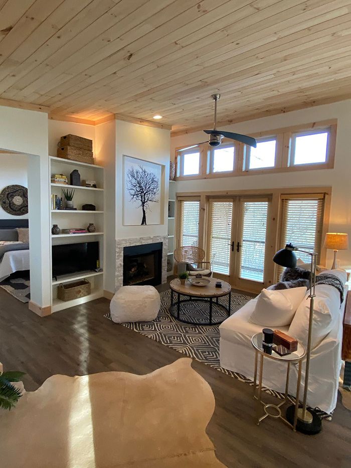 Windsong living room