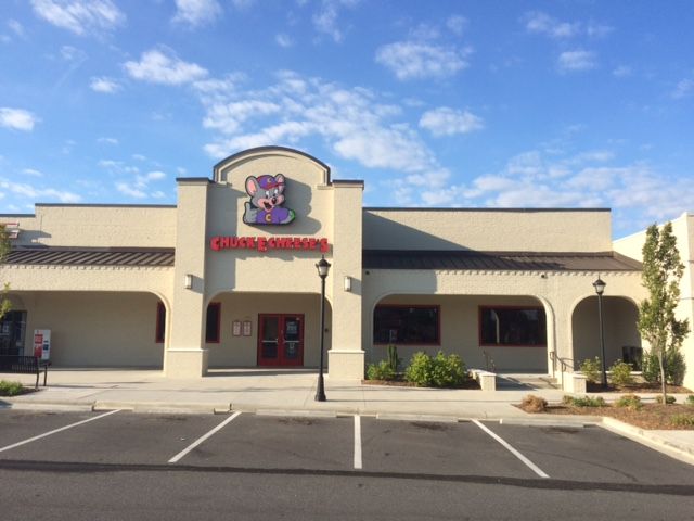 chuck e cheese carmel commons