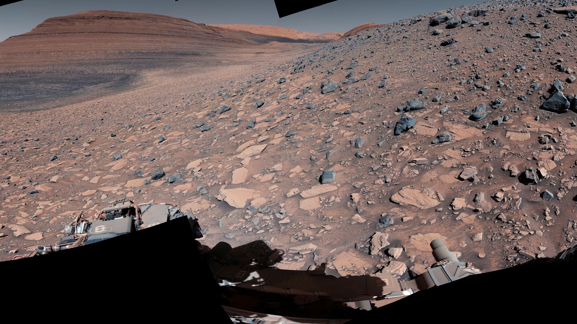 A panoramic view of the Martian surface viewed by Curiosity in August 2023.