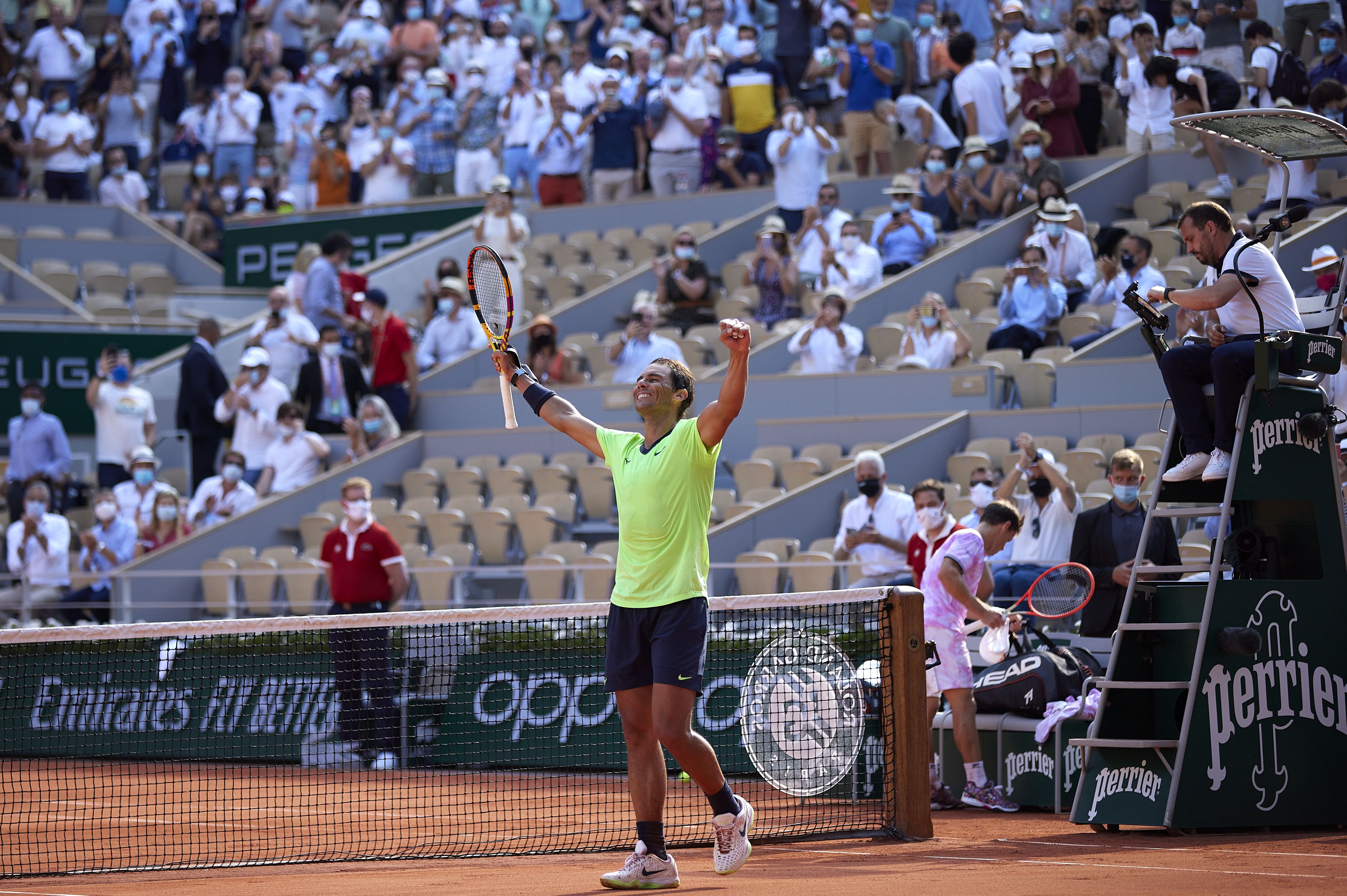 rafael nadal celebrates victory