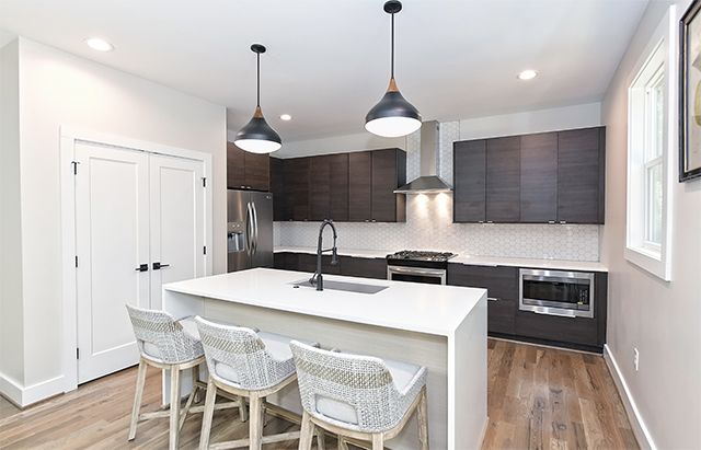 4226 Mantle Court kitchen