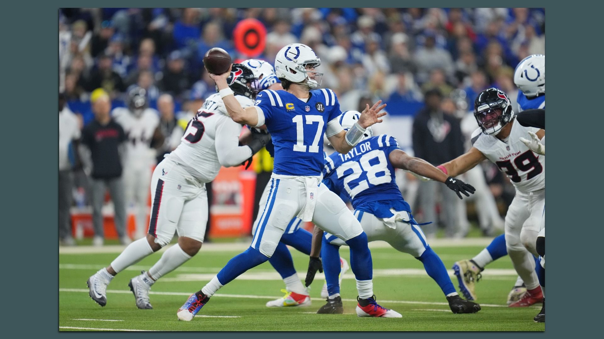 Indianapolis Colts Quarterback Daniel Jones is wearing a 3D-printed brace on his left shin. Photo: Dylan Buell/Getty Images