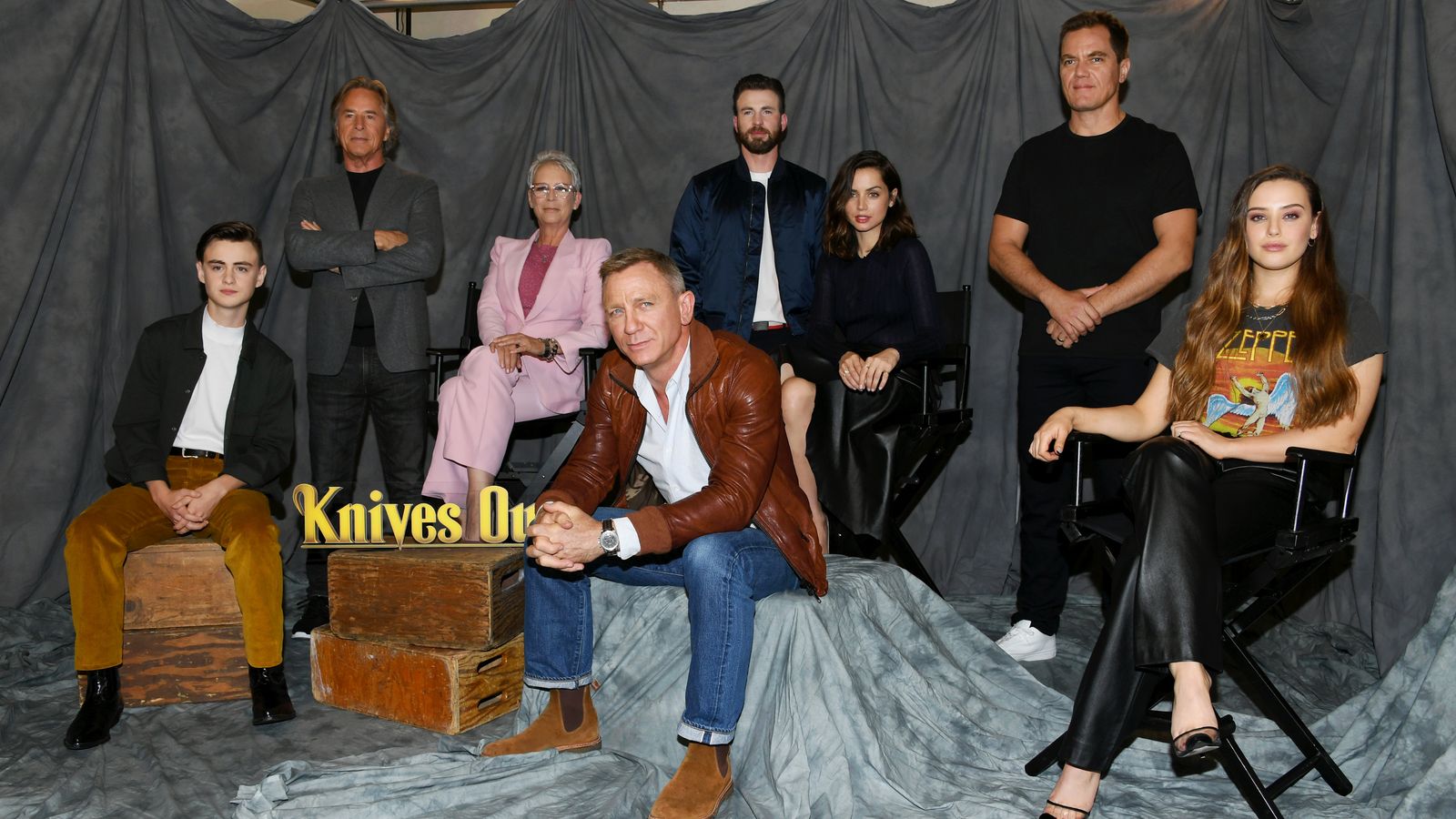 Netflix to put “Knives Out” sequel in theaters before streaming