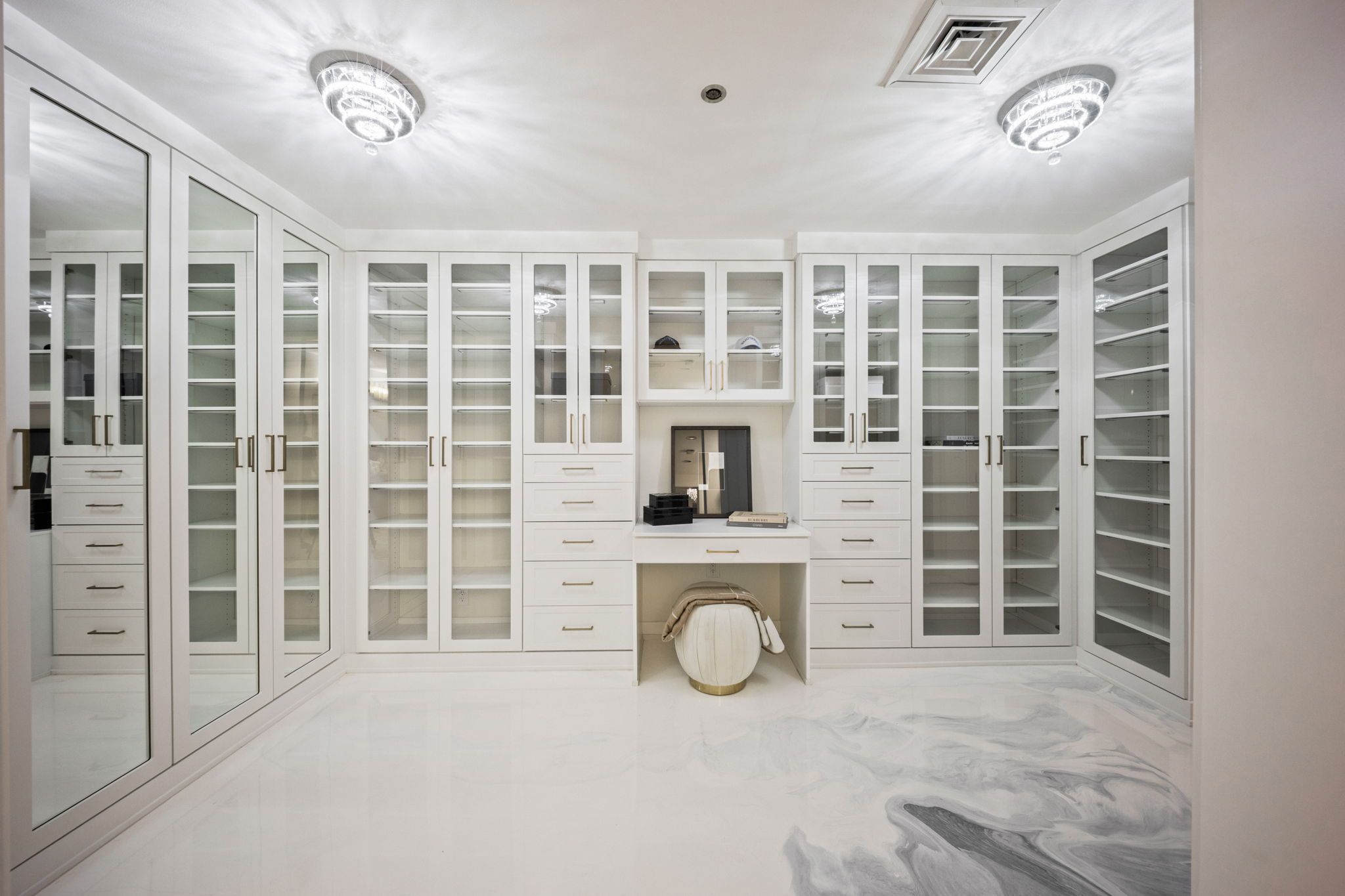 lamelo ball uptown condo for sale