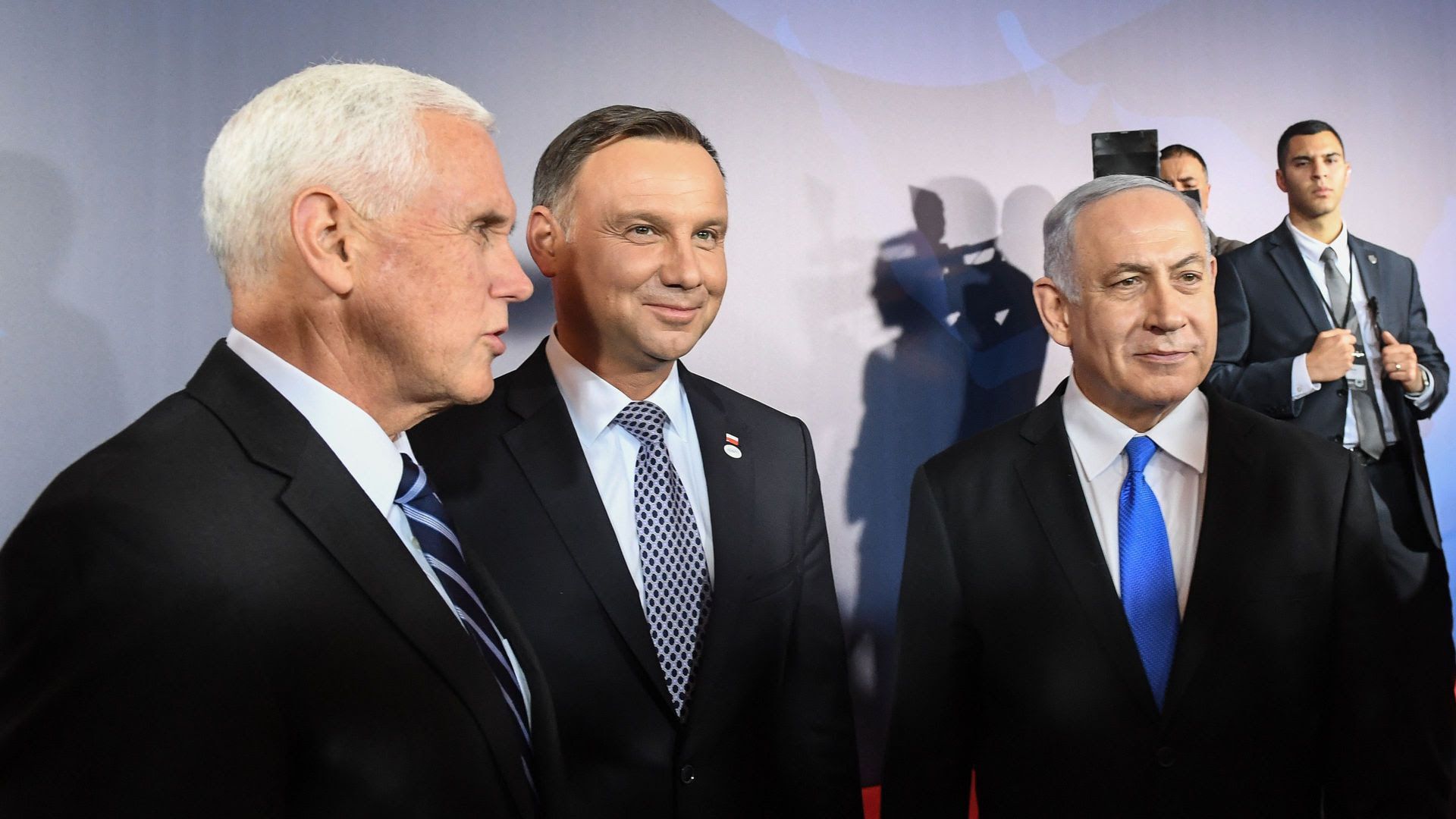 Netanyahu (R) in 2019 with Polish President Andrzej Duda (C) and then-Vice President Mike Pence. Photo: Janek Skarzynski/AFP via Getty Images