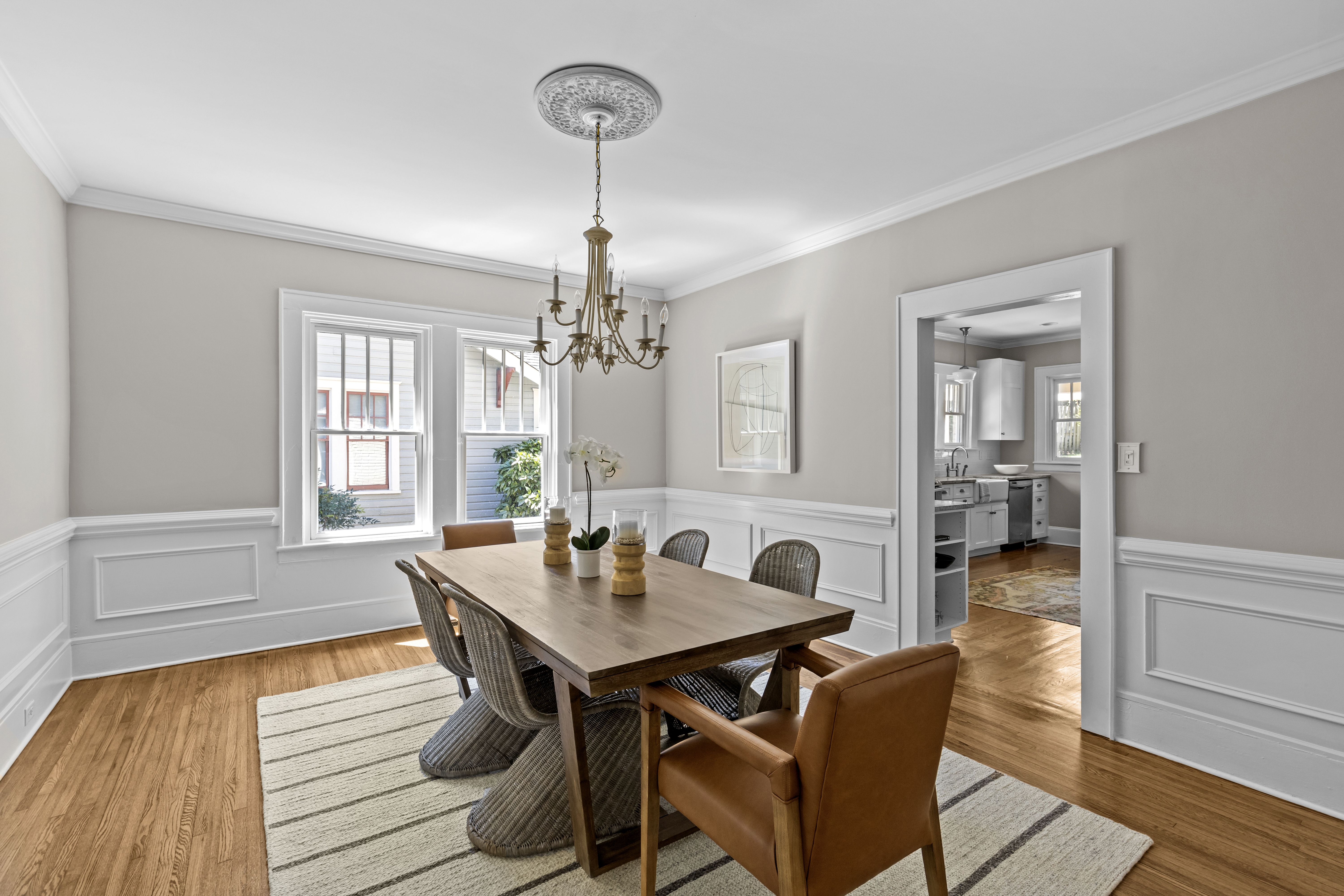 2219 The Plaza— $950,000