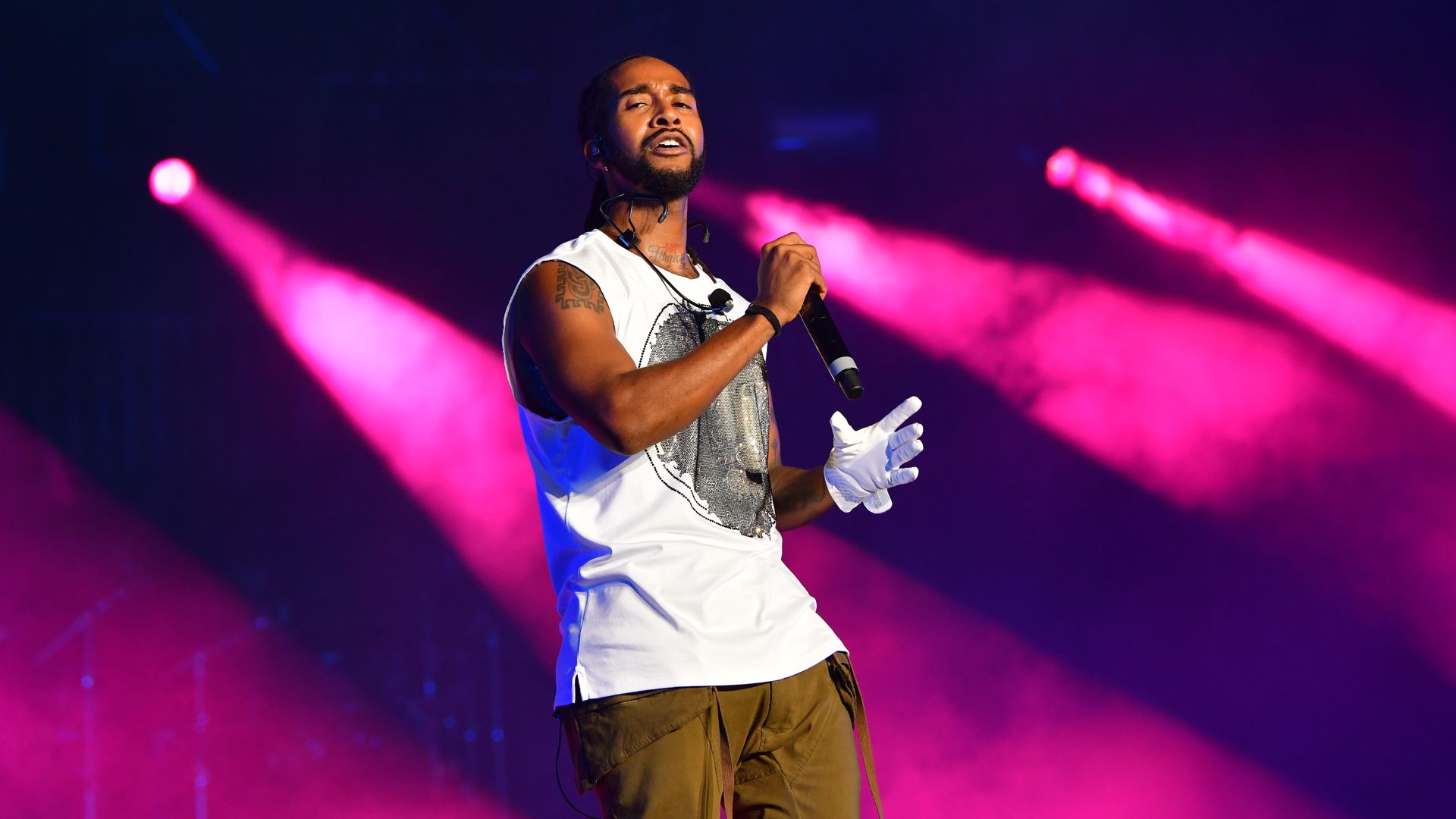 Omarion performs during The Millennium Tour 2021 at State Farm Arena on October 16, 2021 in Atlanta, Georgia.