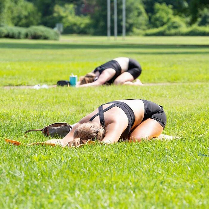 21 places to do yoga outside in Charlotte - Axios Charlotte
