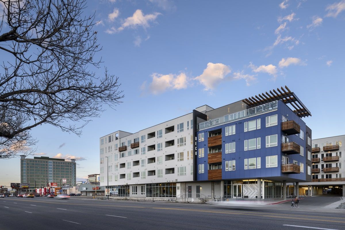 Deco Apartments front