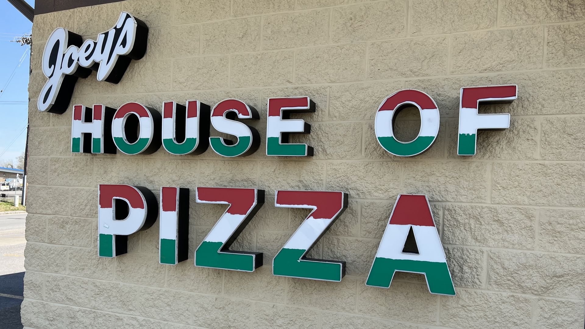 Joey's House of Pizza in Nashville 