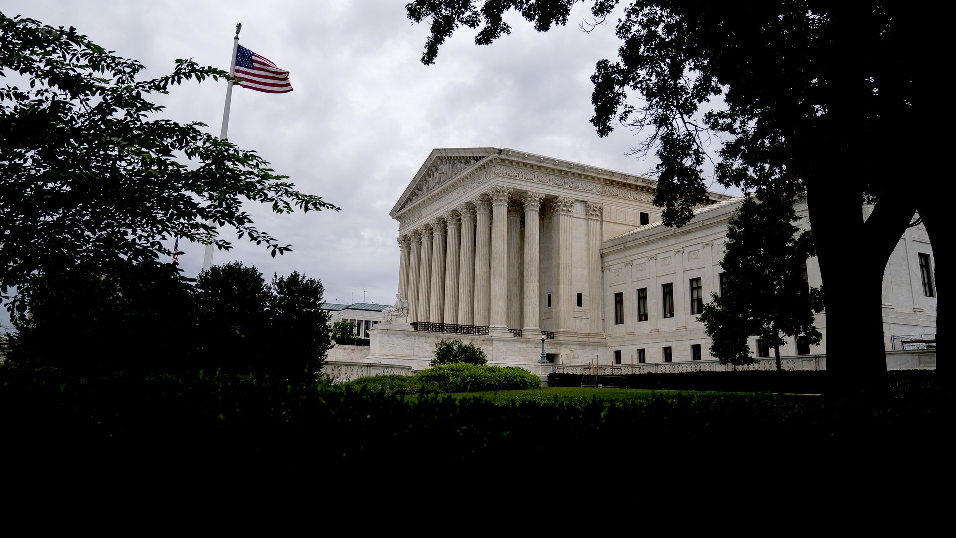 An image of the Supreme Court of the United States.