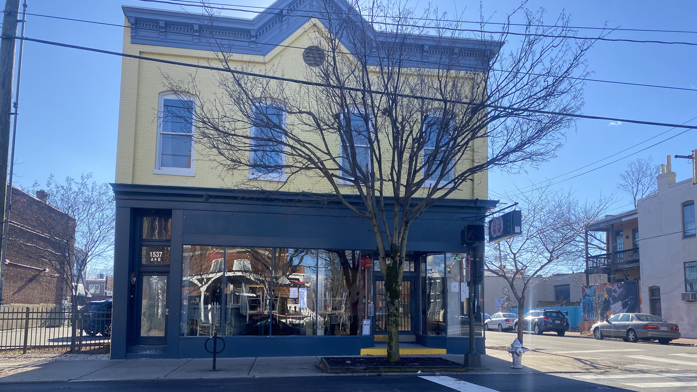 Why Richmond restaurant owner Chris Tsui closed Foo Dog and Hot Chick