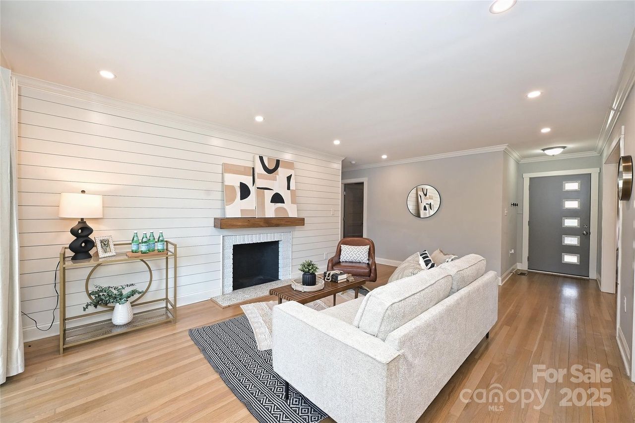 hot homes in charlotte