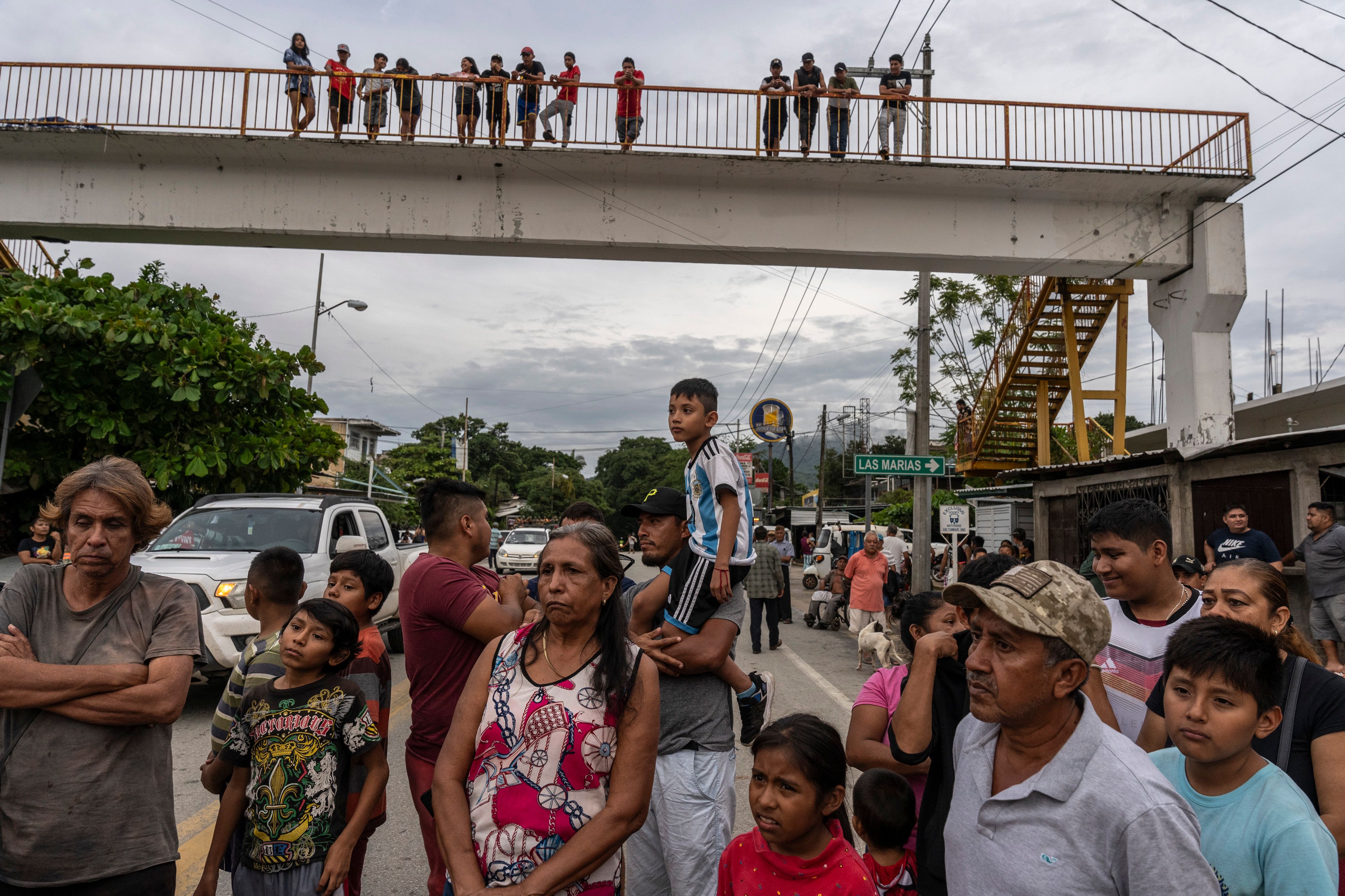 Residents of the Mexican city of Xaltianguis waiting for aid on Oct. 26. 