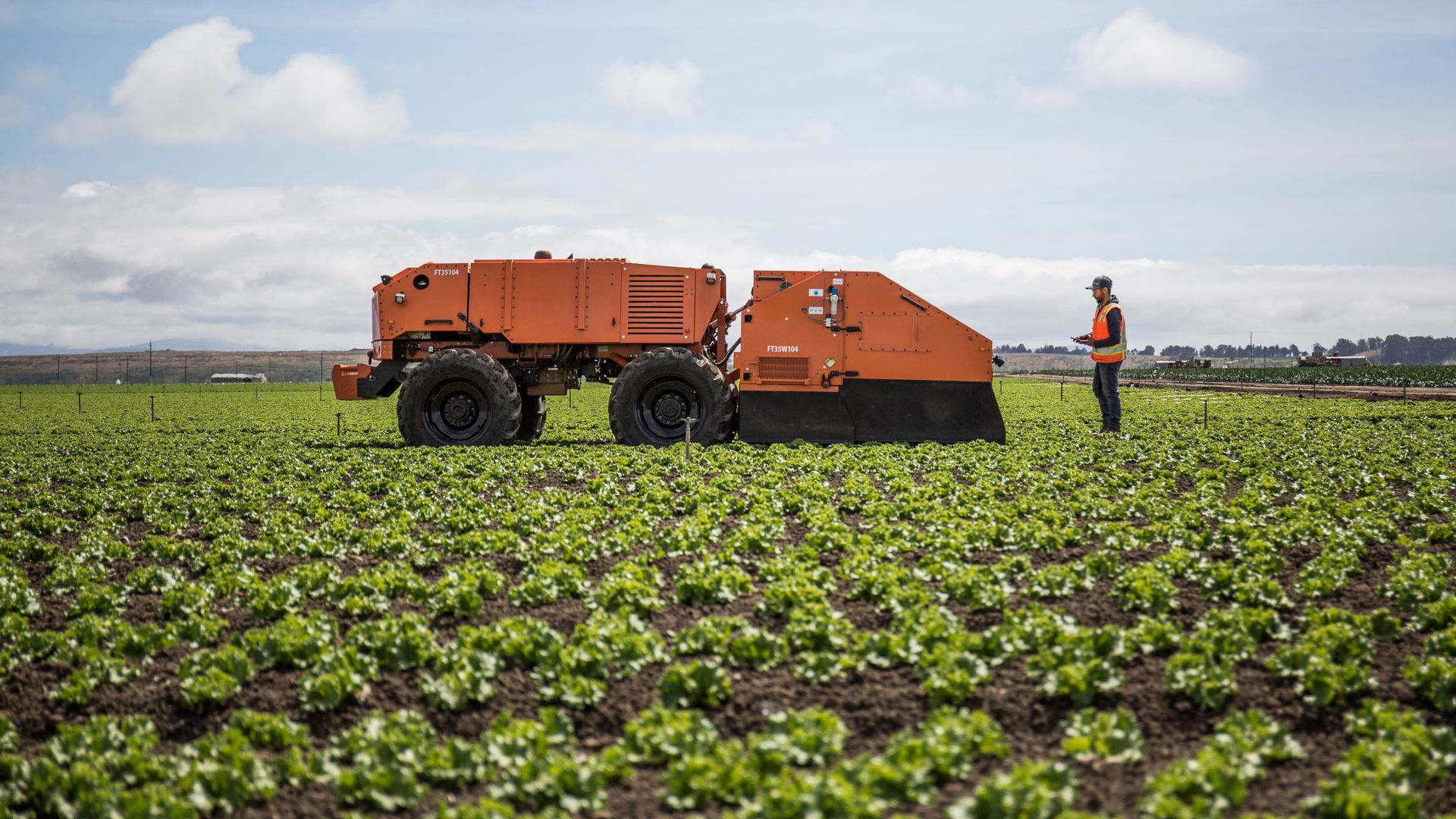 Photo of a Farmwise Titan farming robot.