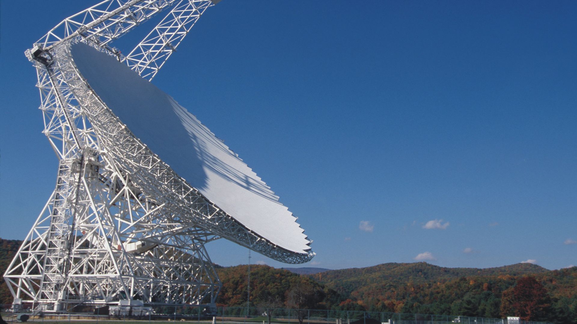 The Green Bank Telescope in West Virginia monitored fast radio burst (FRB) 121102.