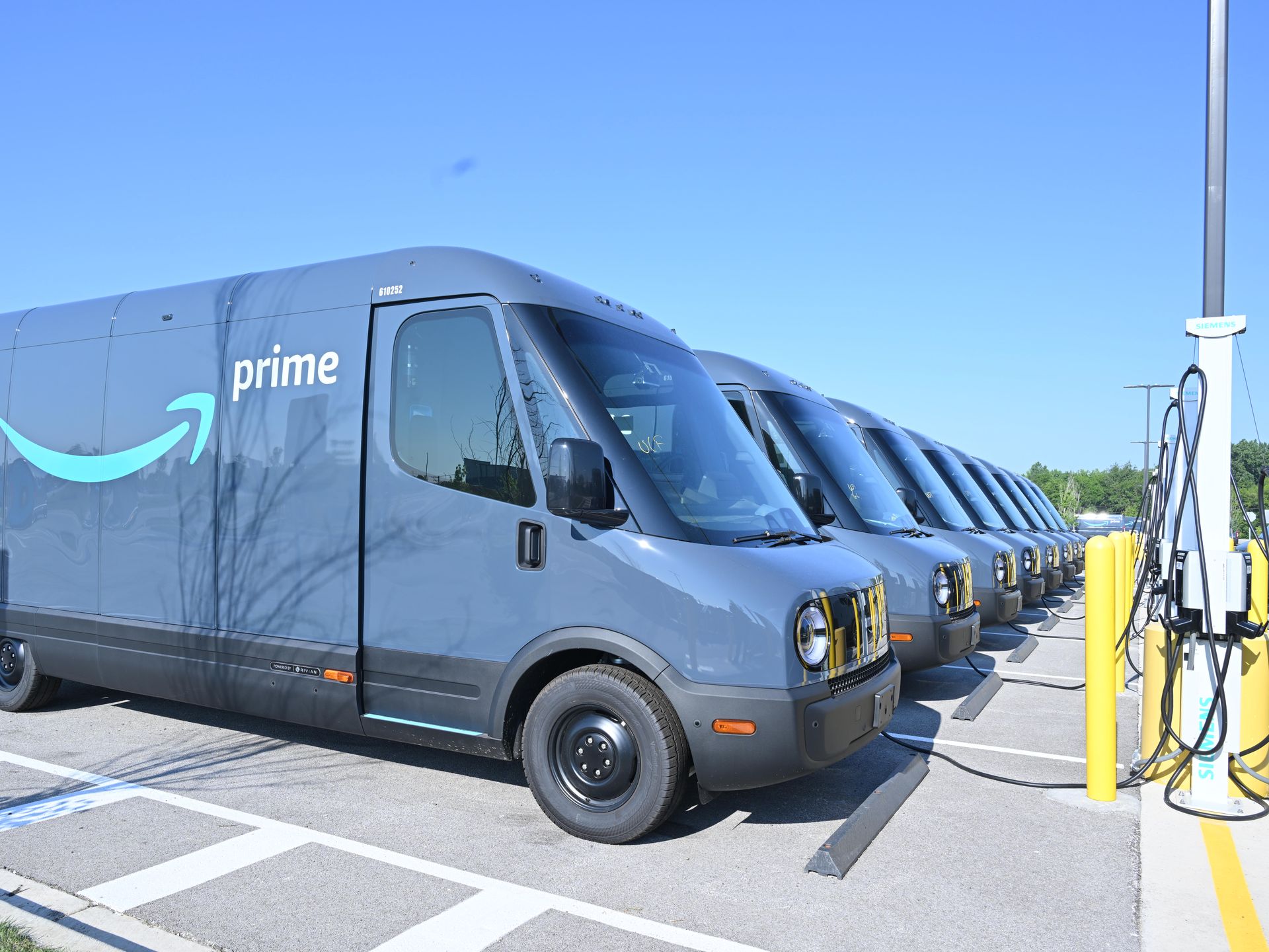 Creating a Fleet of 100,000 Electric Delivery Vehicles