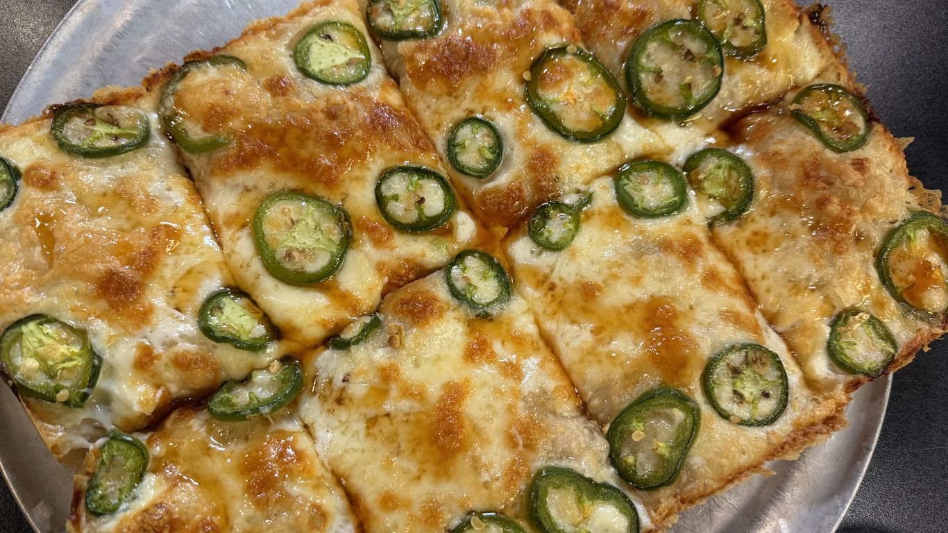 Budget Bites: Via 313 Pizza