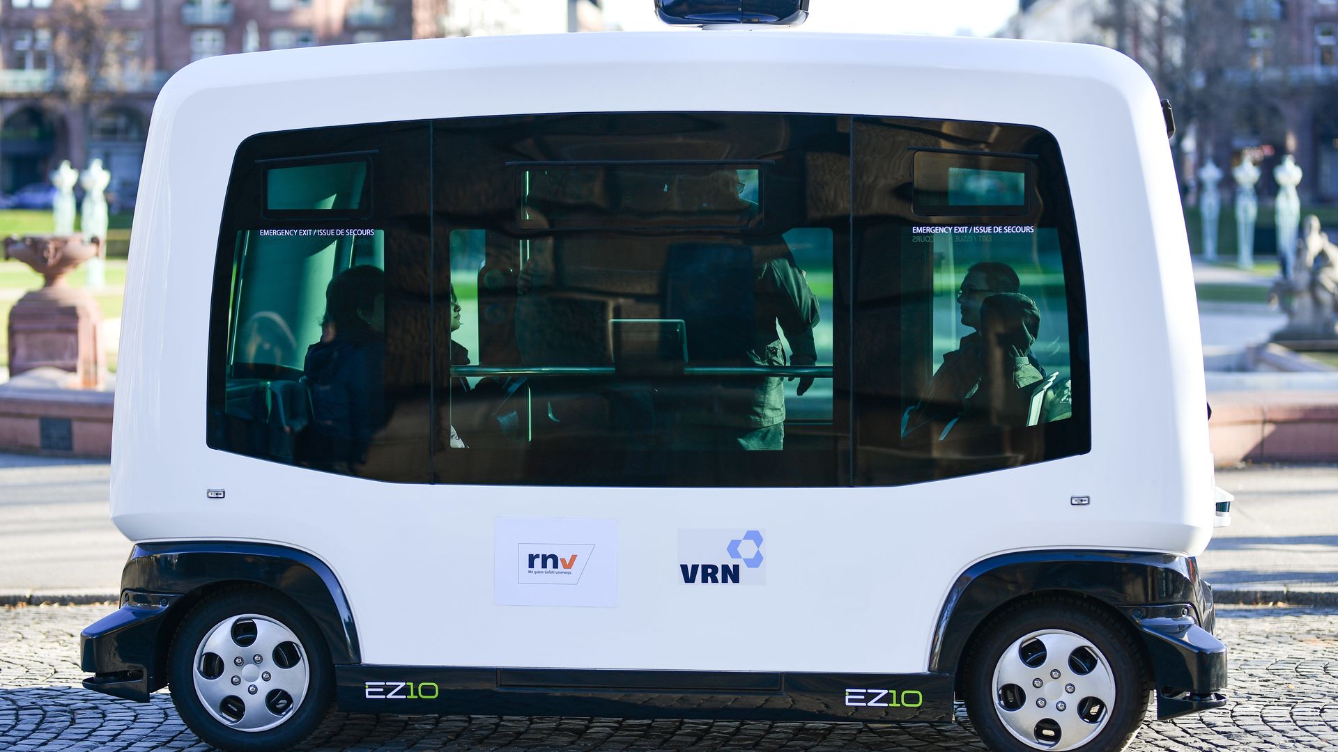 Photo of a driverless shuttle bus