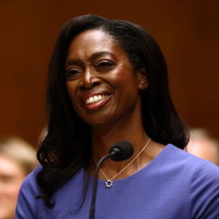 Senate panel approves CDC nominee, controversial HHS pick