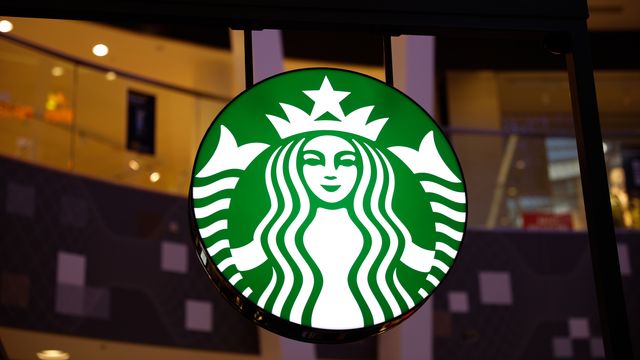 Starbucks is experimenting with compostable and recyclable cups