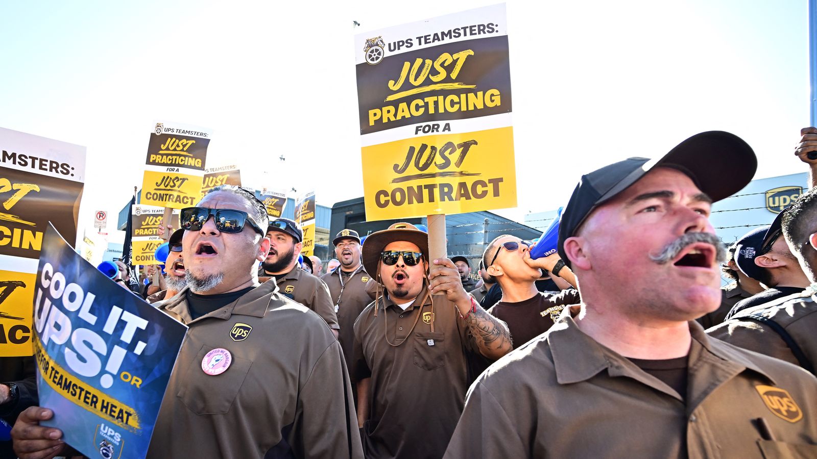 mxm-news-ups-workers-got-themselves-a-deal
