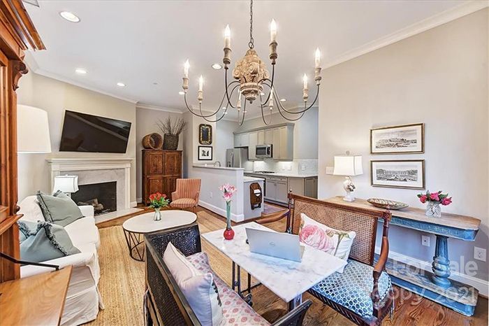 243 Queens Rd #243 interior