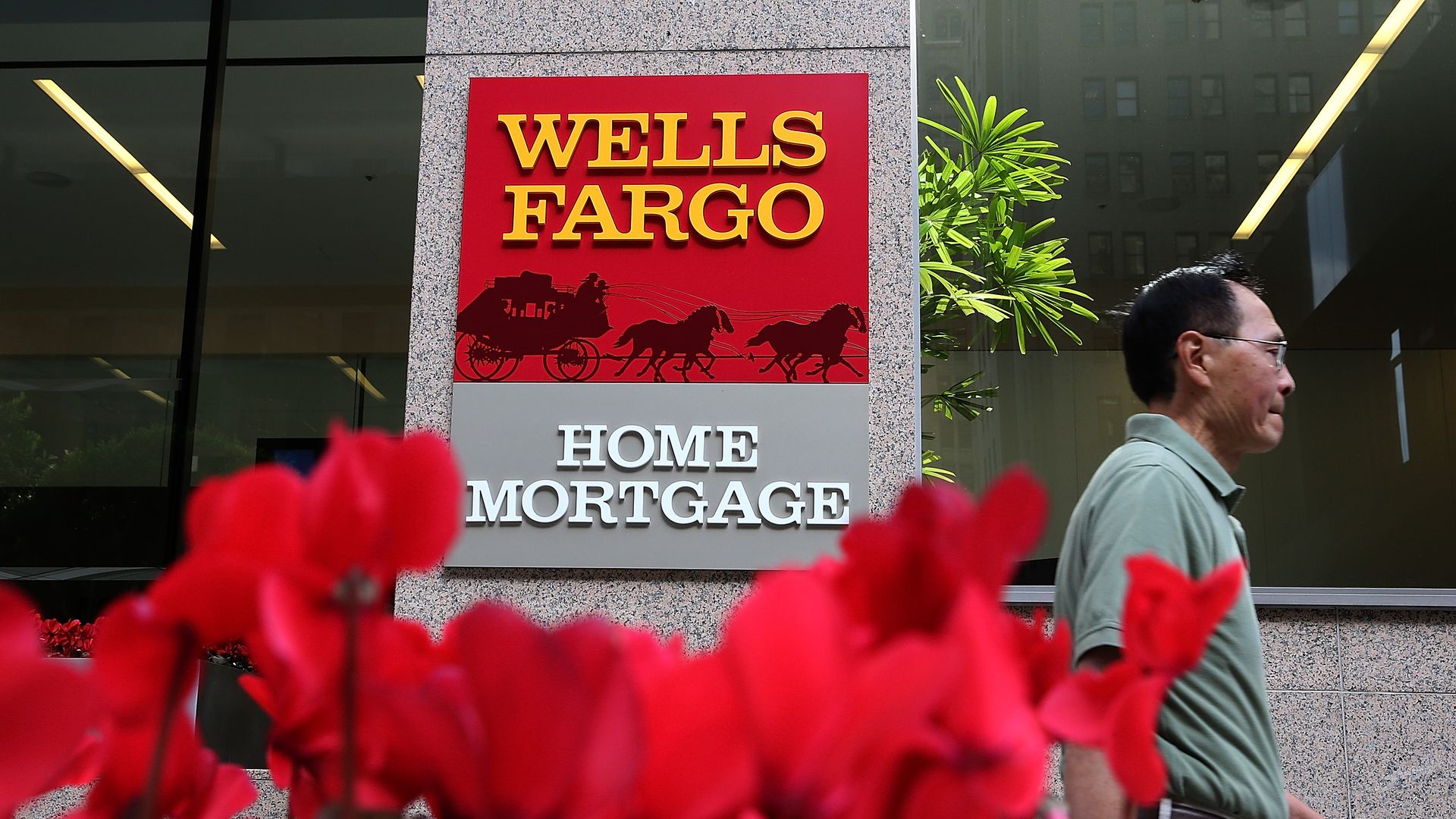 Wells Fargo downsizing home mortgage business with big presence in Twin