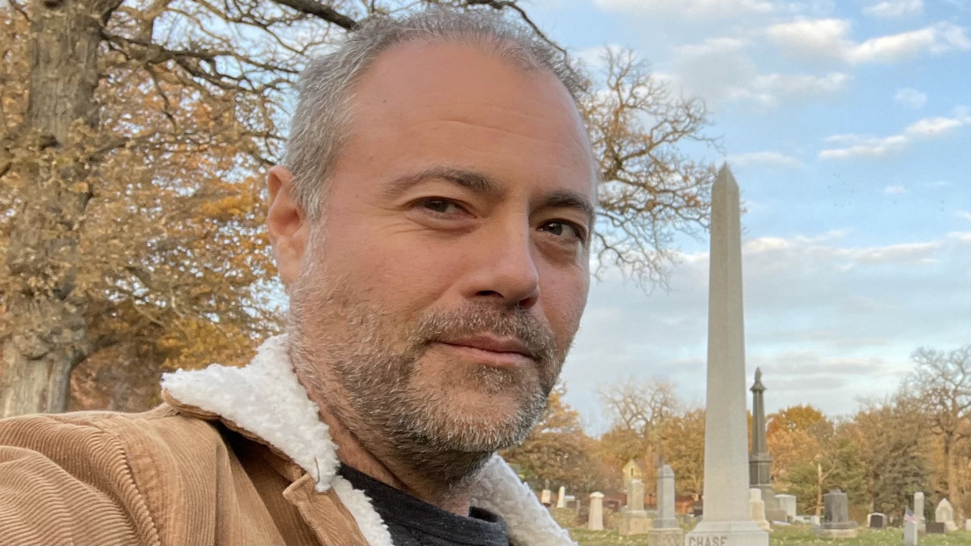 A photo of Jason.