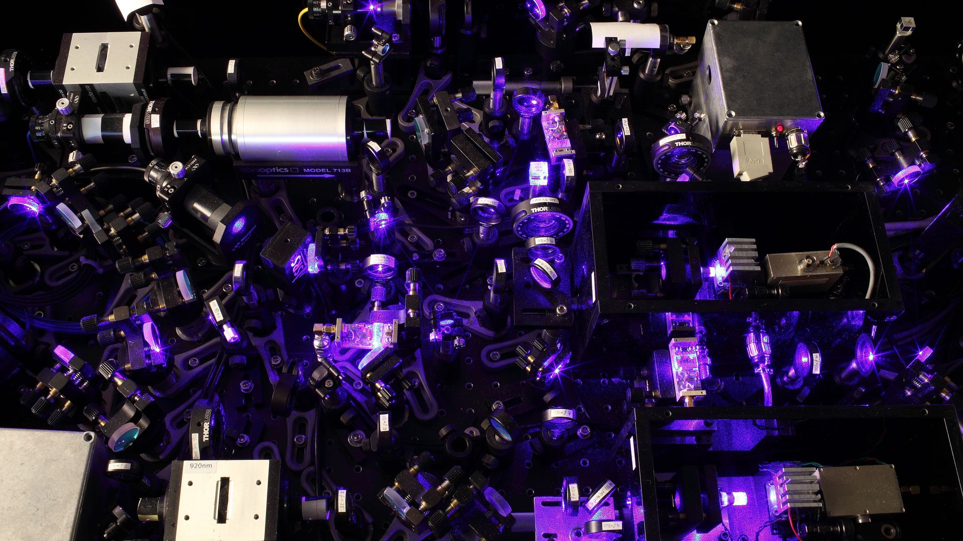 Photo of the world's most precise clock at the National Institute of Standards and Technology 