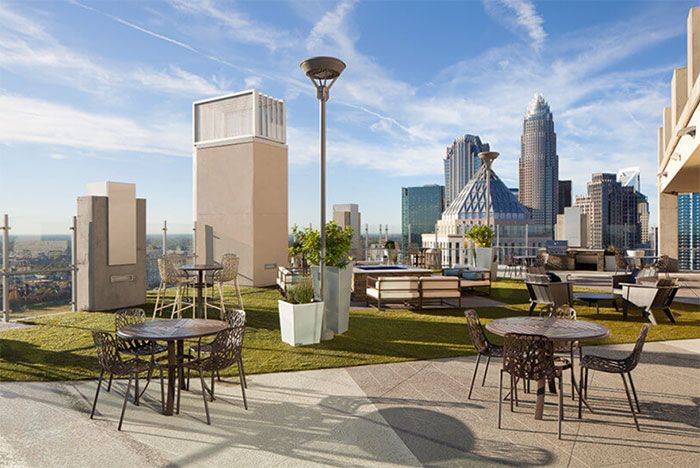 skyhouse-rooftop-deck-charlotte
